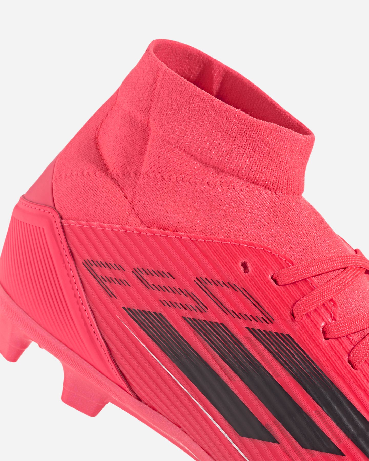 Futbalové topánky Adidas F50 League Mid FG-mg M JH8235