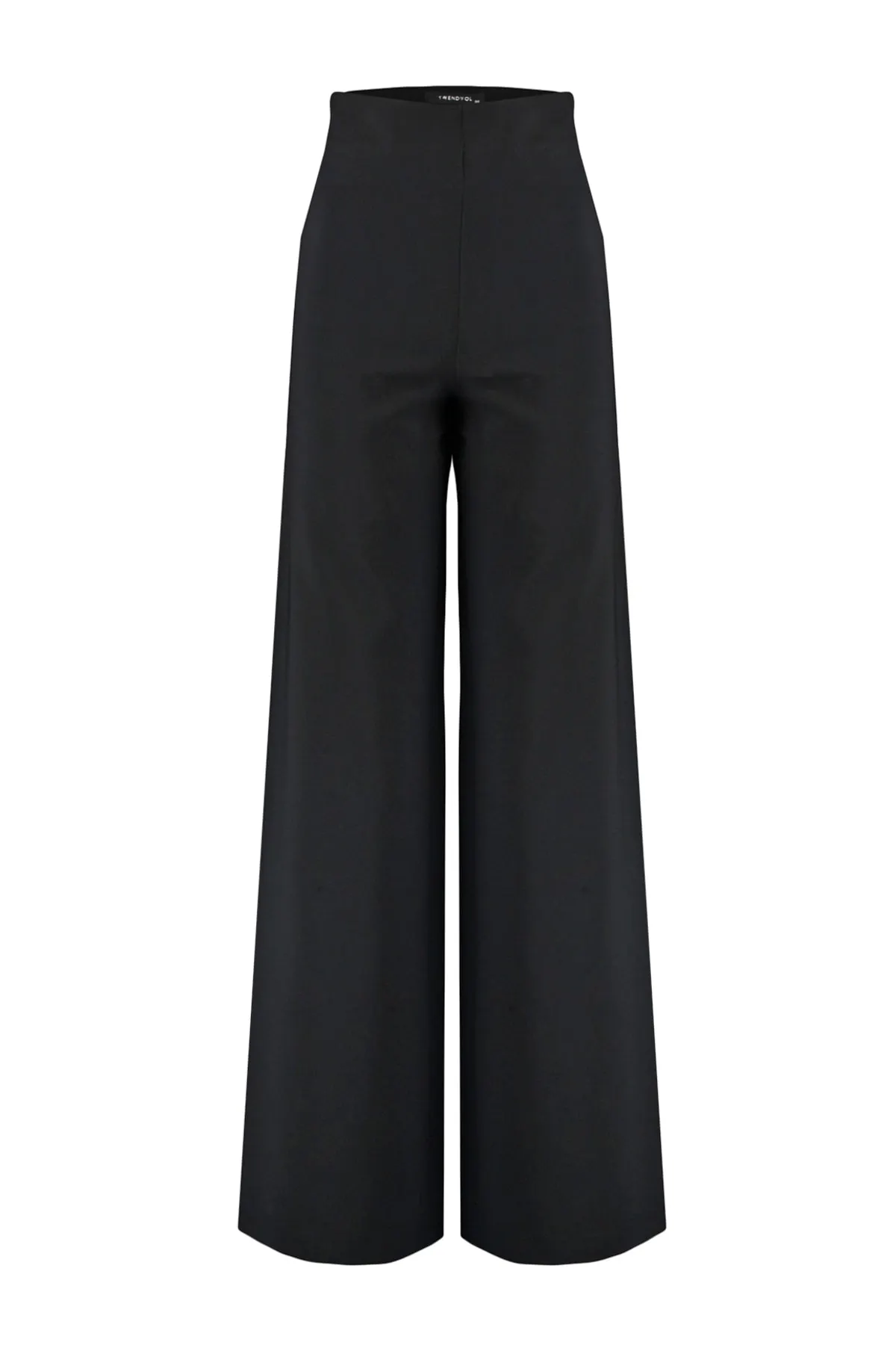 Trendyol Collection  Schwarze Webhose mit weitem Bein TPRAW23PL00025