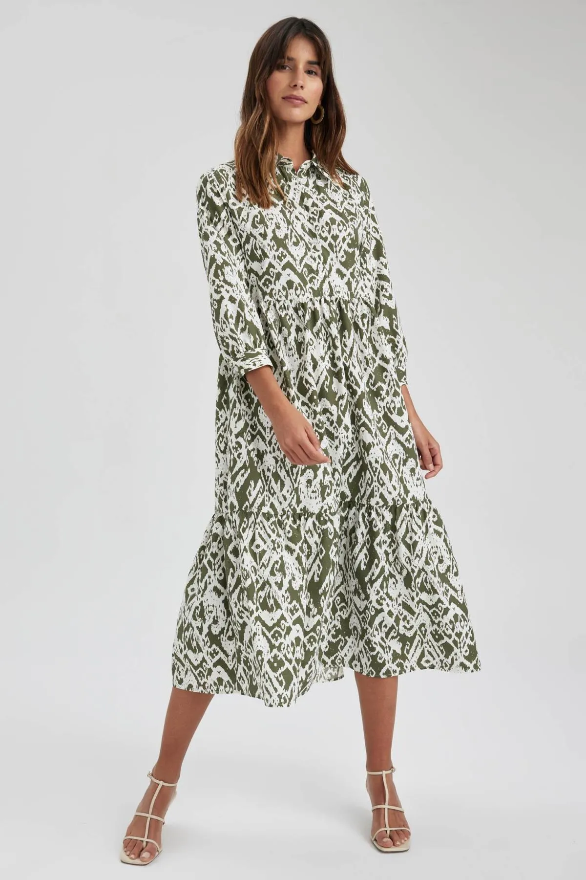 DeFacto  Gemustertes Maxi-Halbarmkleid aus Frottee-Baumwolle mit Hemdkragen Z9109az23sp