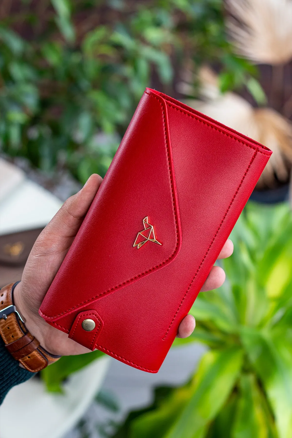 Garbalia  Rote Damenbrieftasche im Umschlagmodell mit Telefon- und Münzfächern