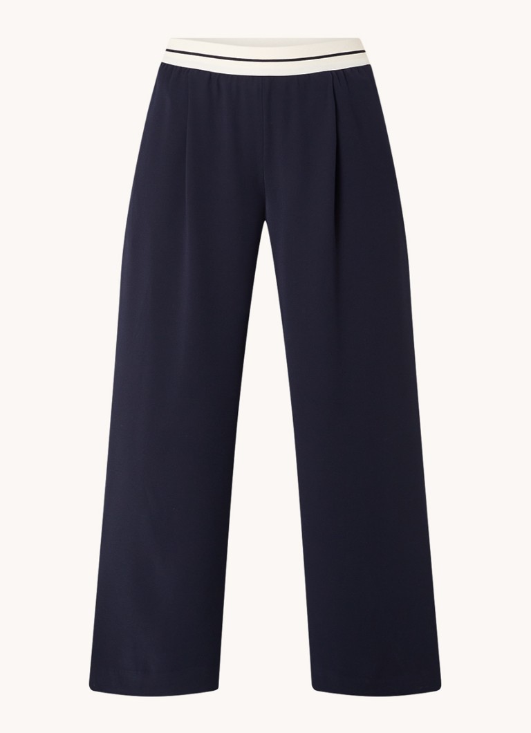 Pantaloni scurți Reiss cu croi larg și buzunare laterale