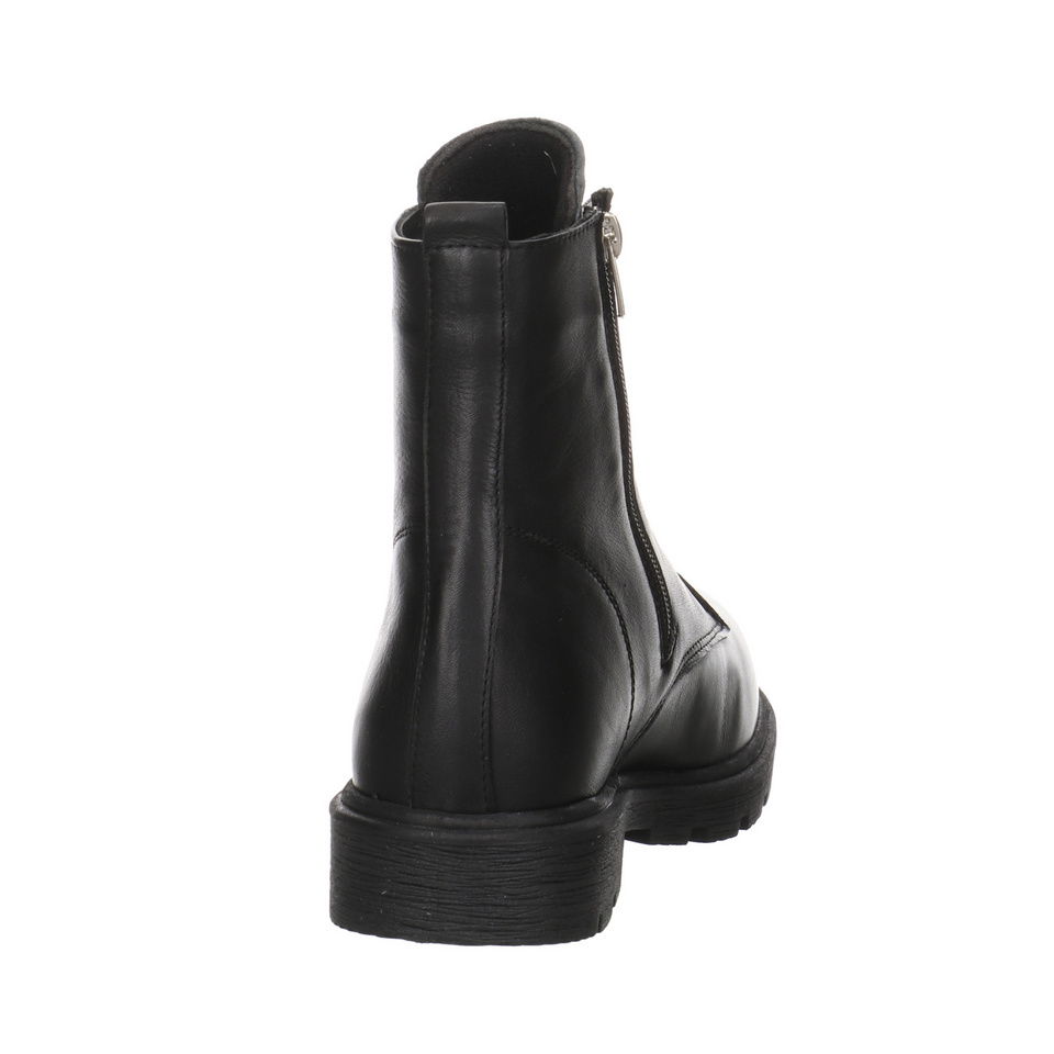 Andrea Conti Schnürboots