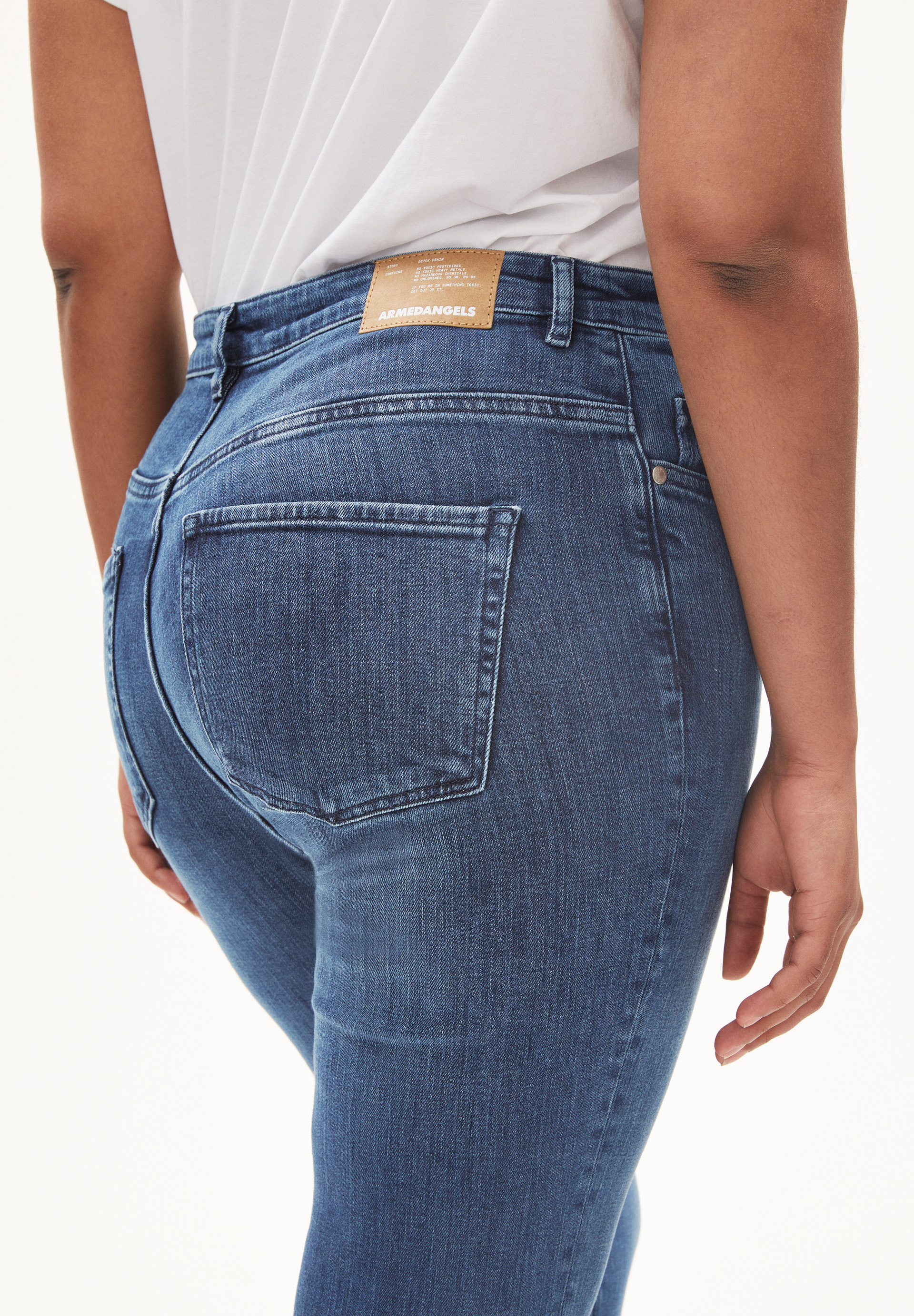 Skinny Leg High Waist aus Bio-Baumwoll Mix