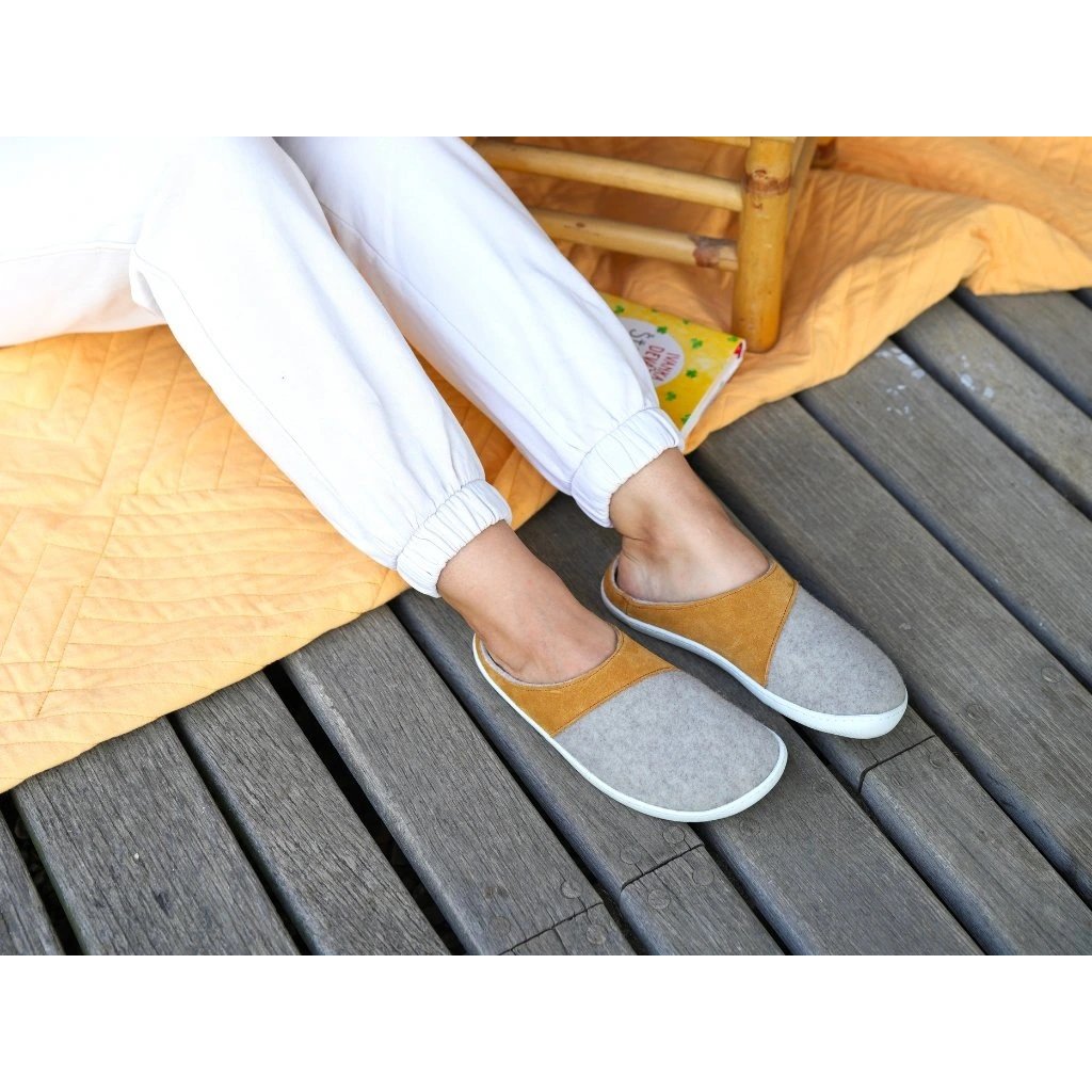 Aylla Shoes Wasi Yellow Barfuß Pantoffeln