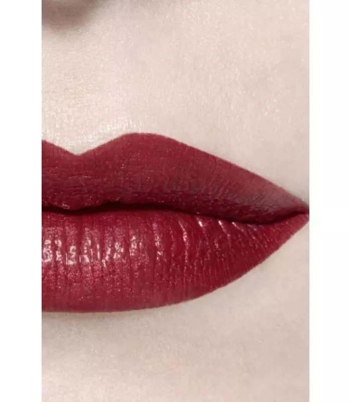 ROUGE ALLURE LAQUE Le rouge liquide brillant ultra tenue