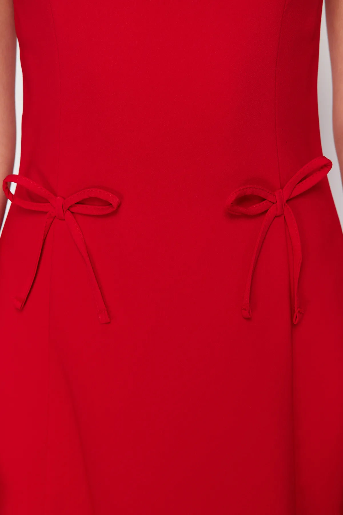 Trendyol Collection  Rotes gewebtes Minikleid TWOSS24EL00803
