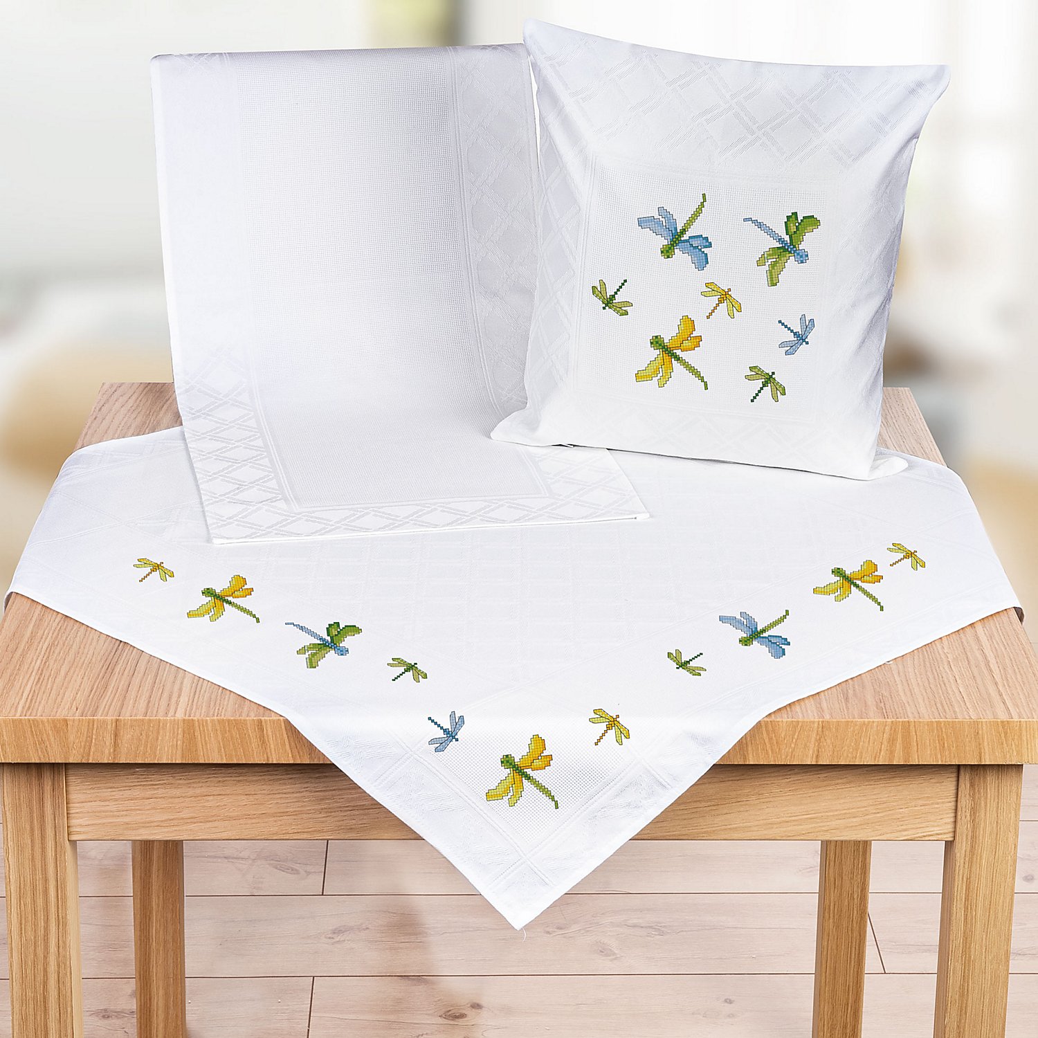 Stickmitteldecke 
