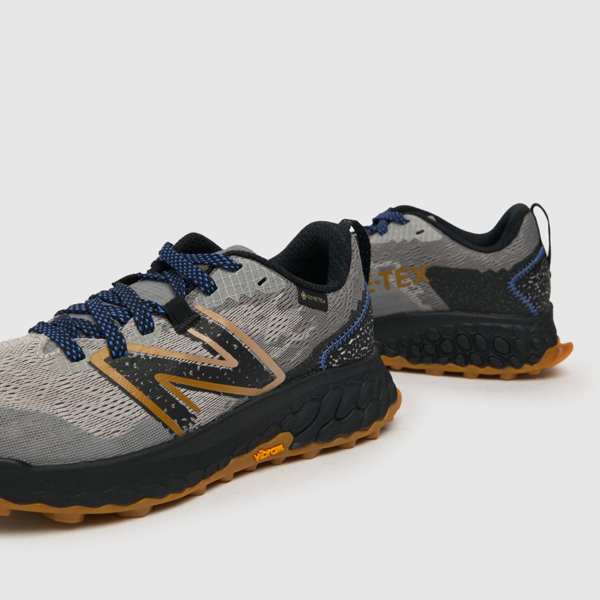 New Balance – Fresh Foam x Hierro V7 GTX – Grå och svarta träningsskor