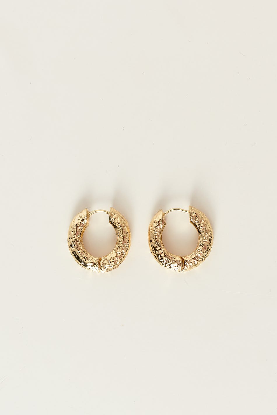 Textured hoops