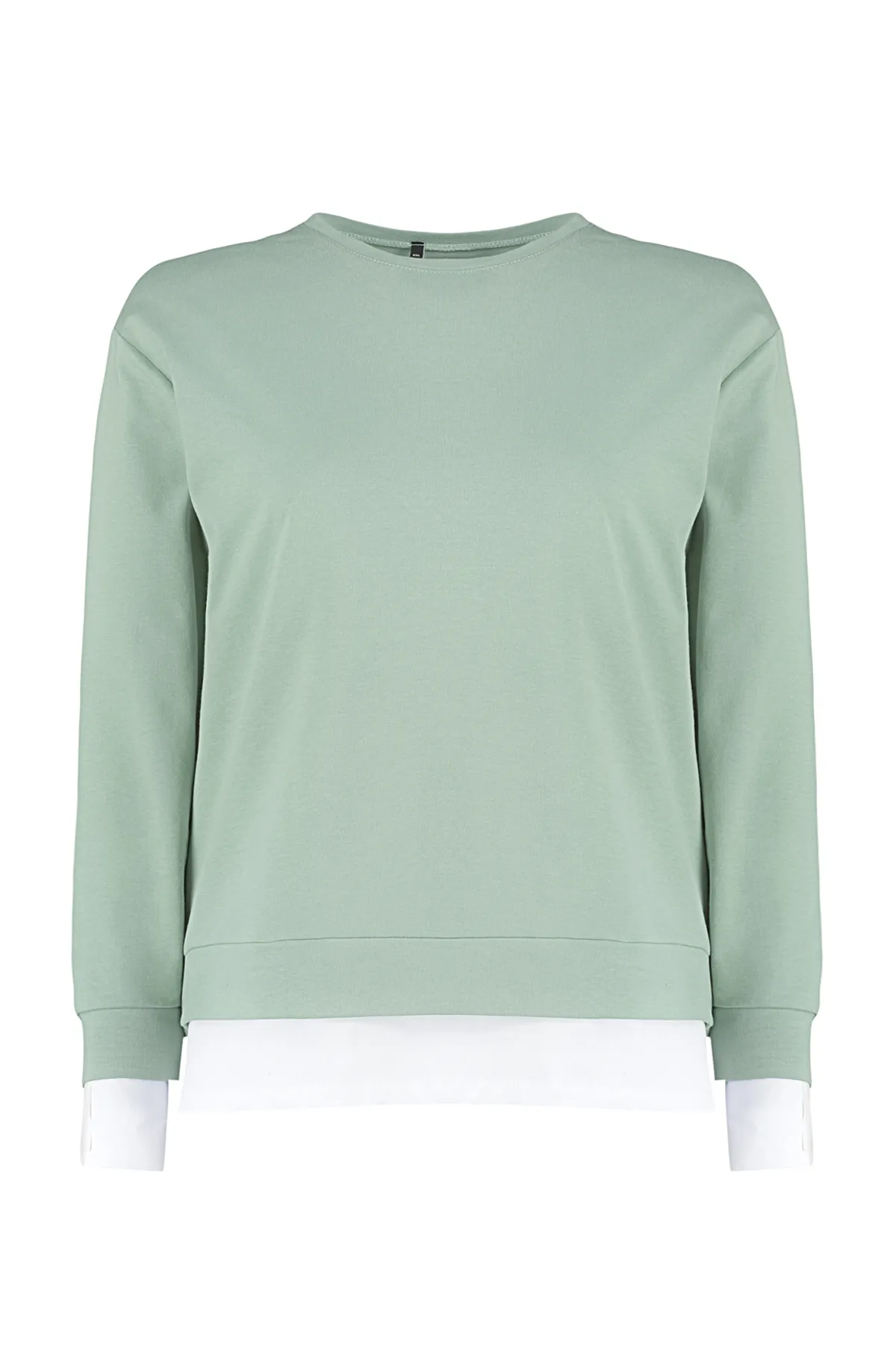 Trendyol Curve  Grünes Entfernen des unteren T-Shirt-Looks, dünnes gestricktes Sweatshirt TBBAW23AO00024