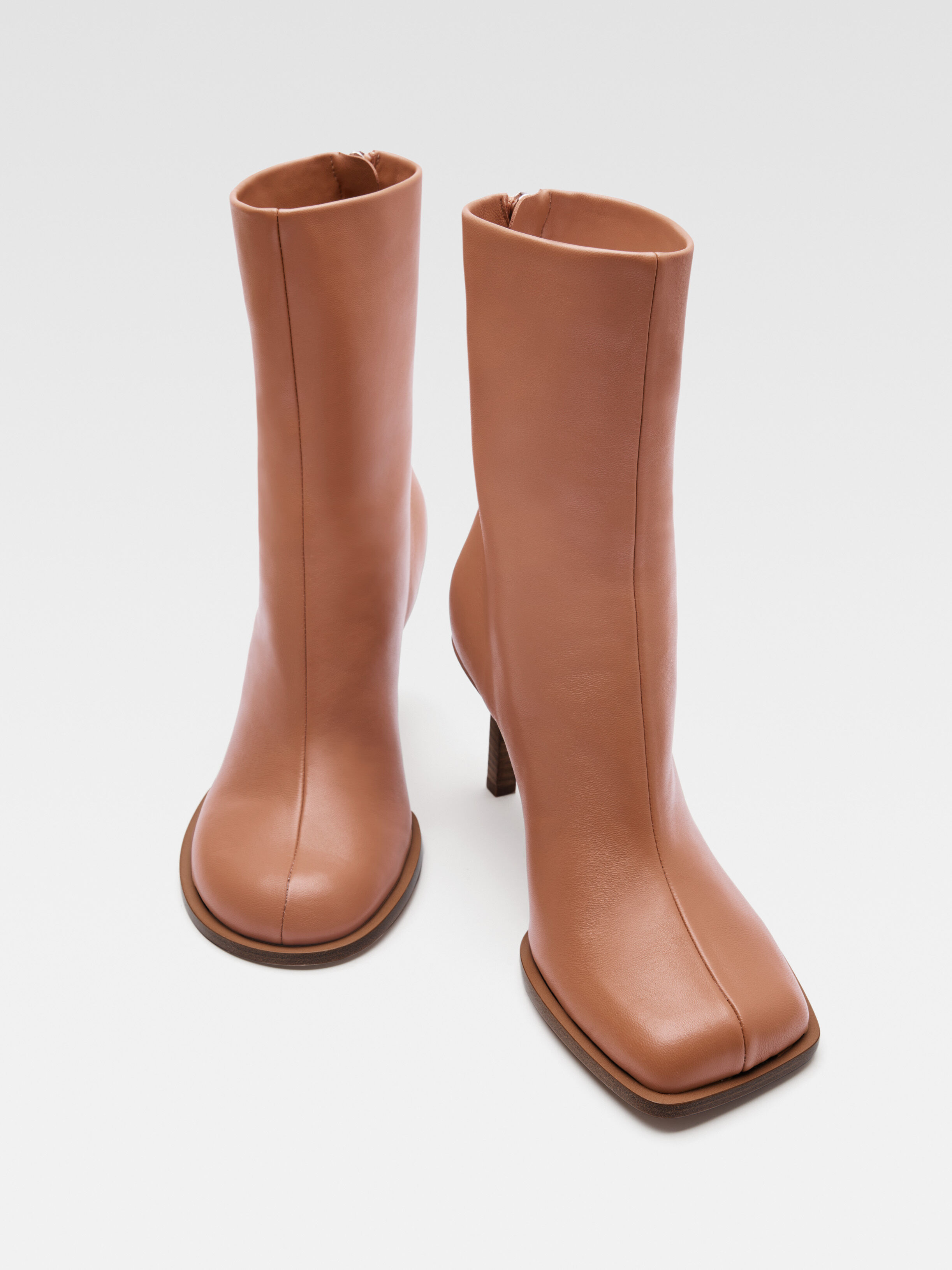 Les bottines rond carré