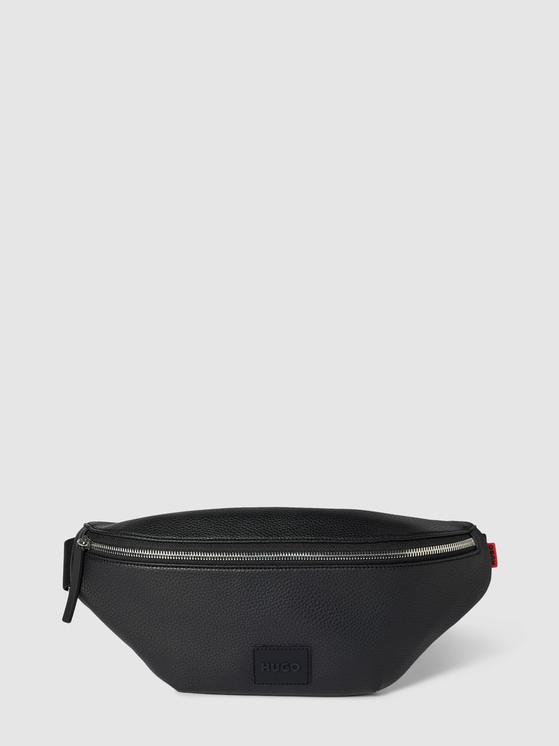 Bauchtasche in Leder-Optik in schwarz
