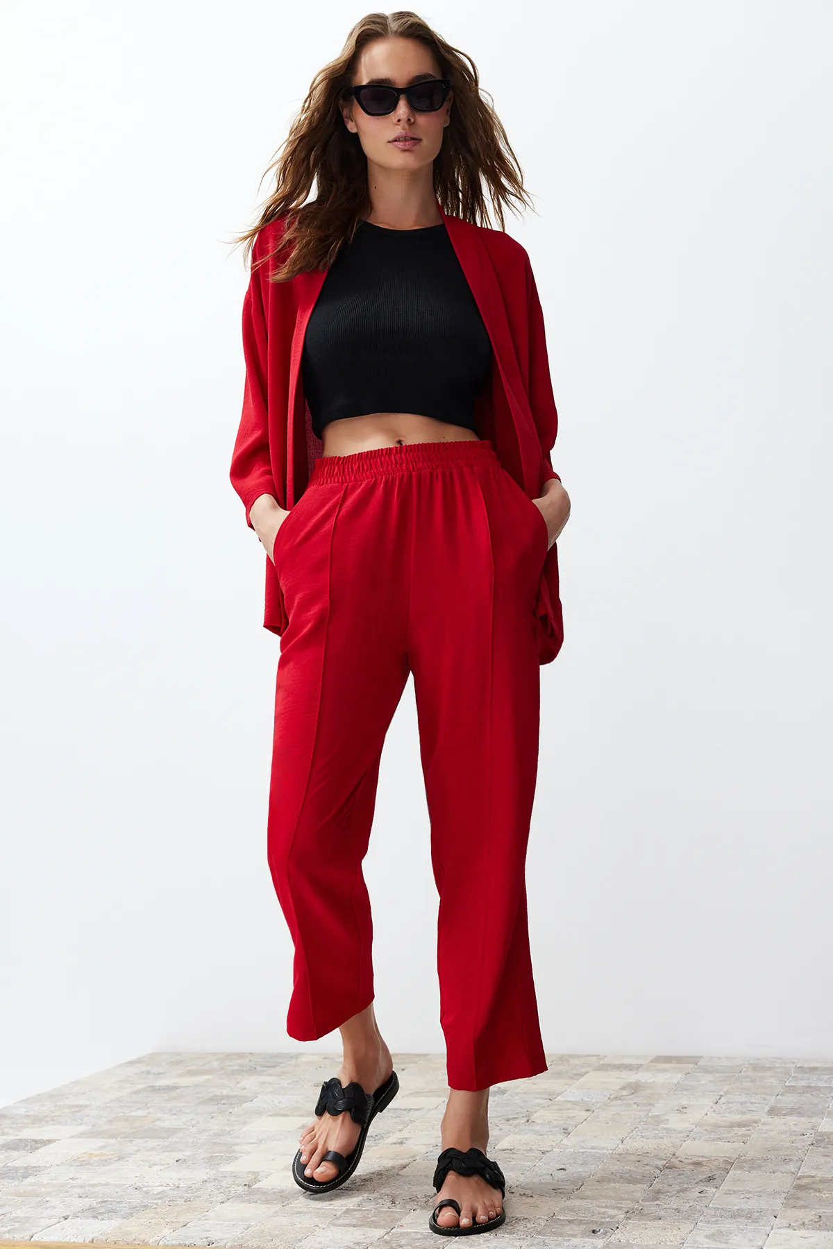 Trendyol Collection  Rotes gewebtes Kimono-Hosen-Bottom-Top-Set TWOSS24AU00037