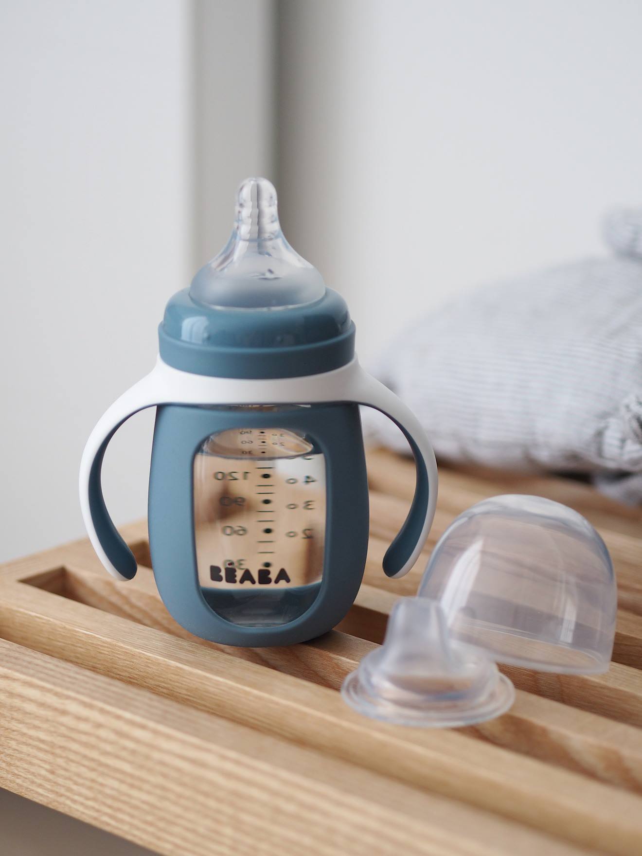 Biberon/tasse d'apprentissage 2 en 1 BEABA en verre (210 ml) rose