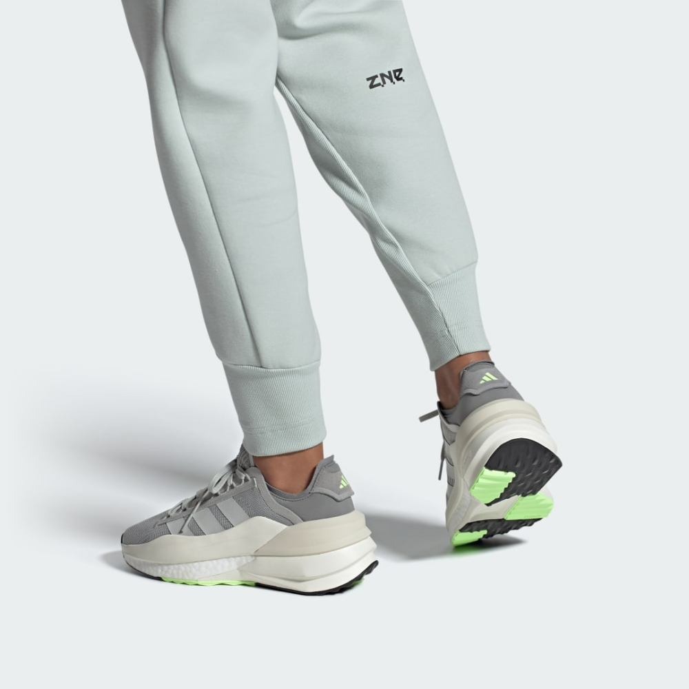 adidas Avryn X IG1744 / grau