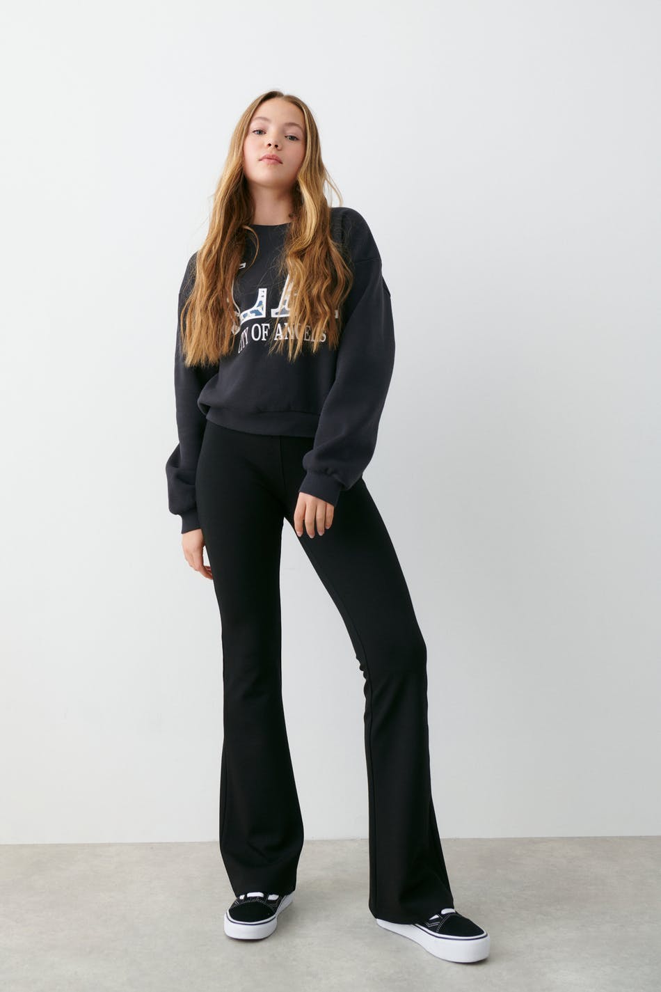 Y flare trousers