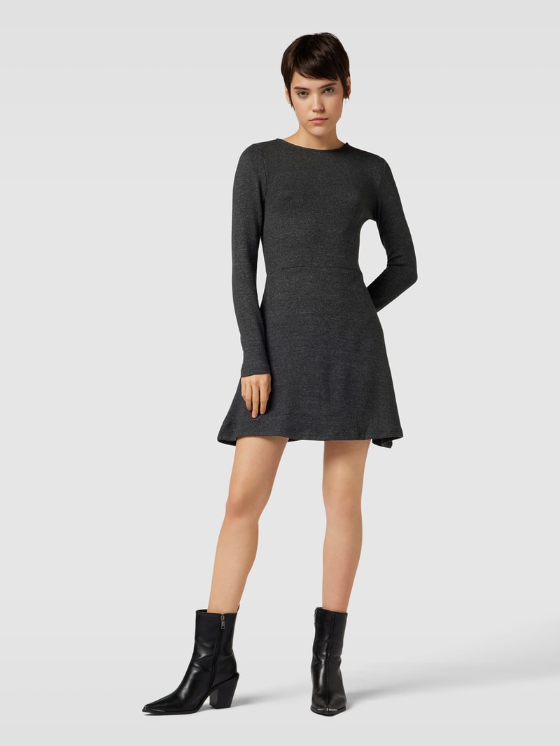 Strickkleid mit Rundhalsausschnitt Modell 'BELLA' in black