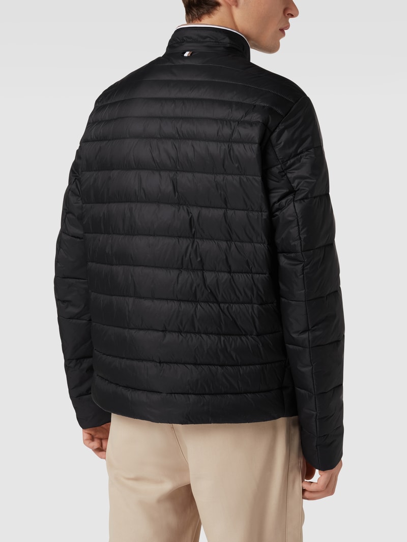 Steppjacke mit Label-Patch Modell 'Darolus' in schwarz