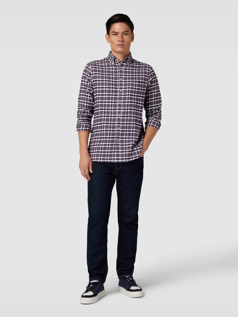 Freizeithemd mit Button-Down-Kragen in bordeaux rot