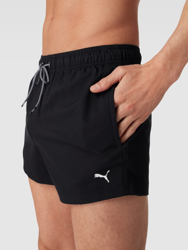 Badehose mit elastischem Bund und Logo-Detail in schwarz