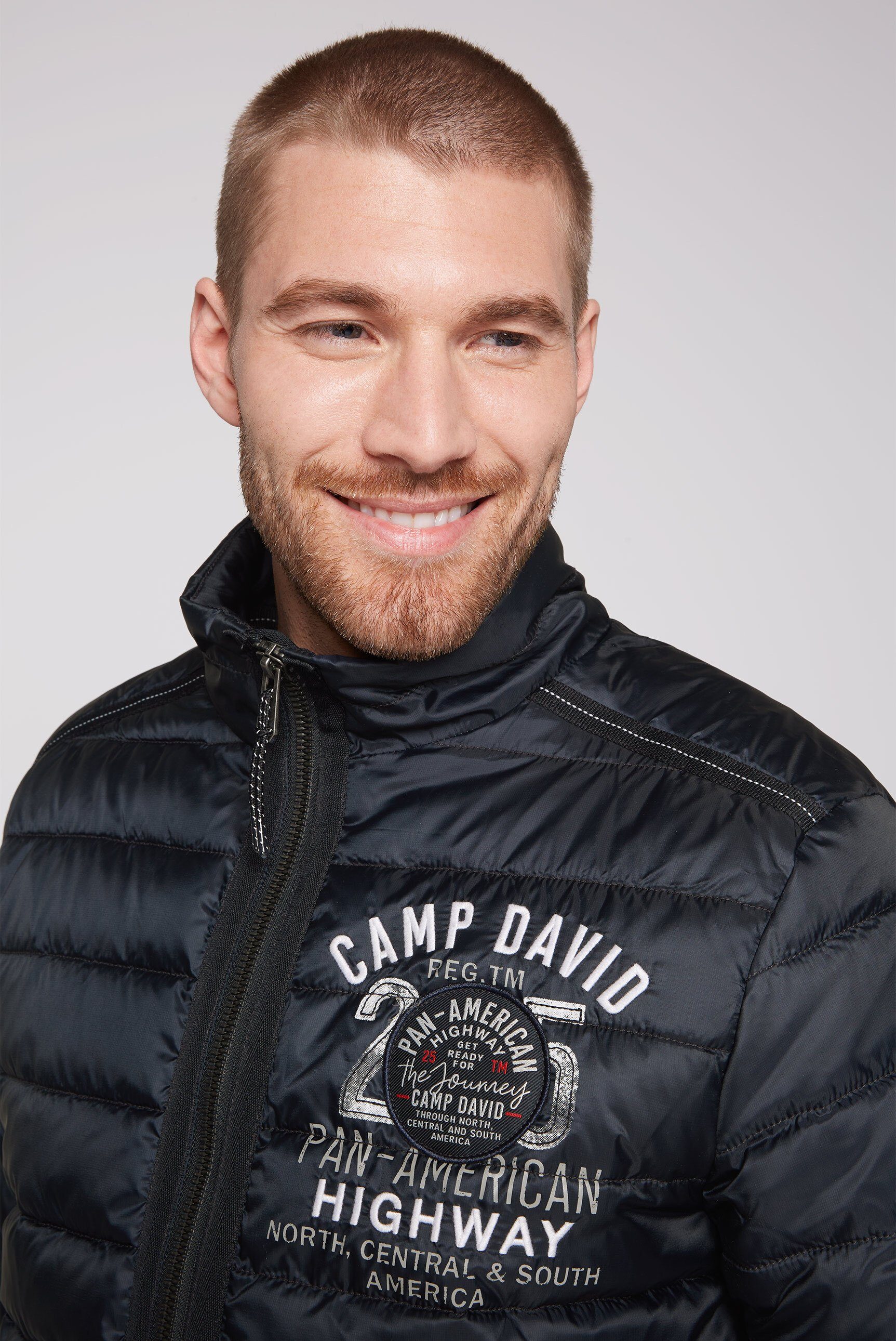 CAMP DAVID Outdoorjacke mit elastischem Saumabschluss