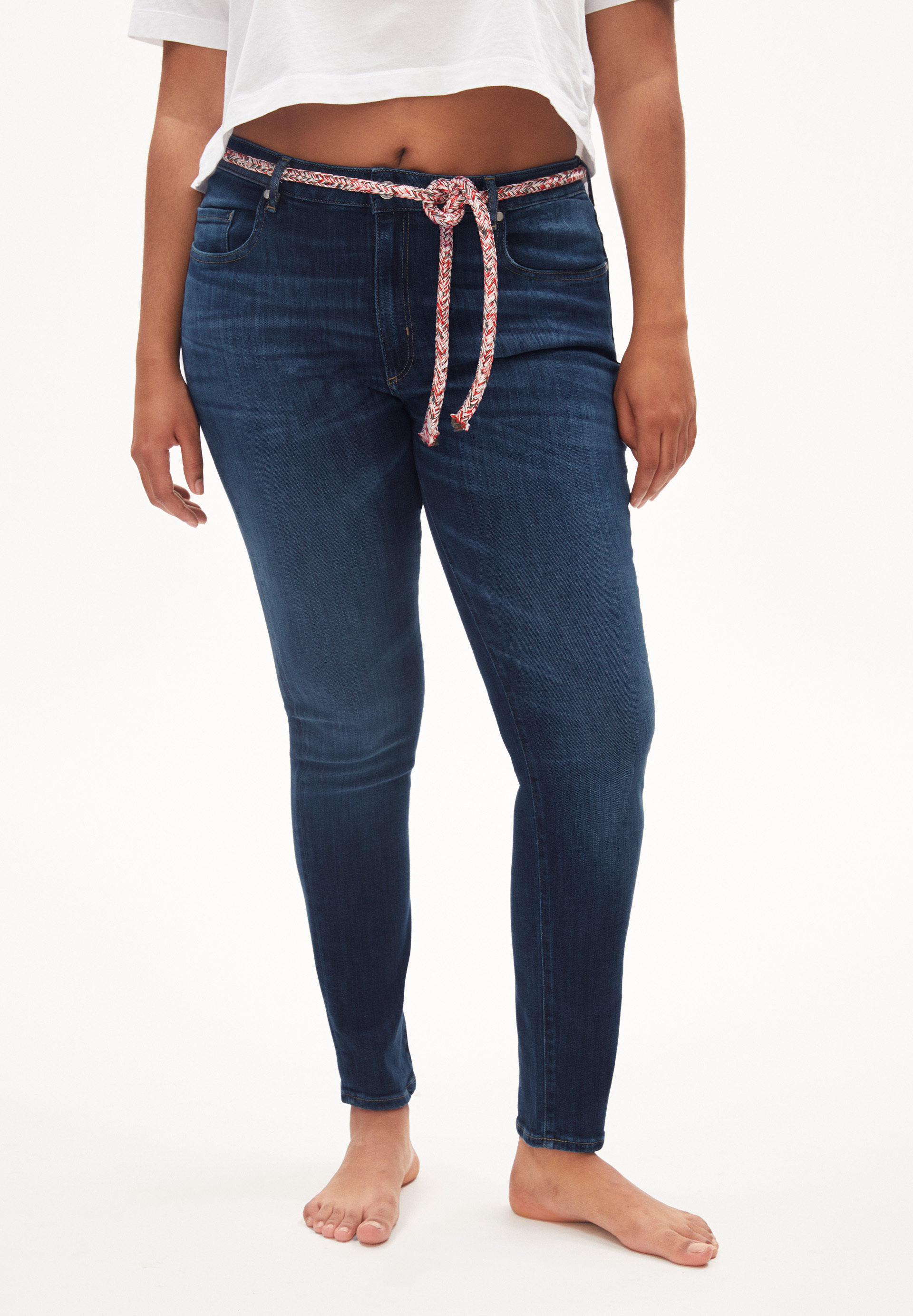 Skinny Leg Mid Waist aus Bio-Baumwoll Mix