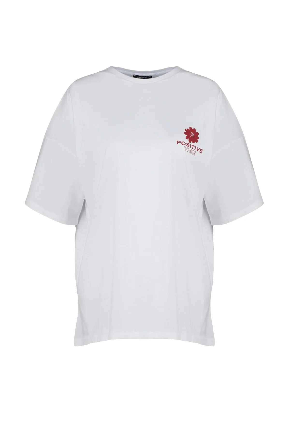 Trendyol Collection  Weißes Strick-T-Shirt mit Rundhalsausschnitt aus 100 % Baumwolle mit Aufdruck auf der Rückseite und weiter Passform TWOSS23TS00321