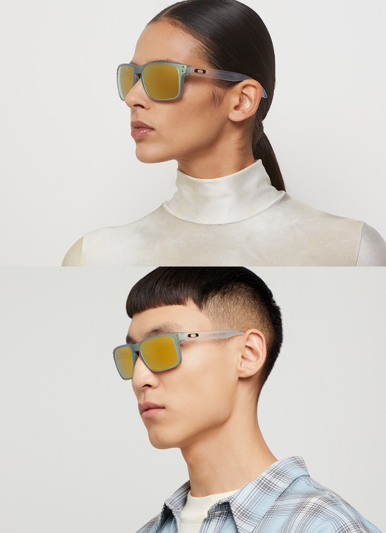 Lunettes de soleil Oakley Holbrook OO9102