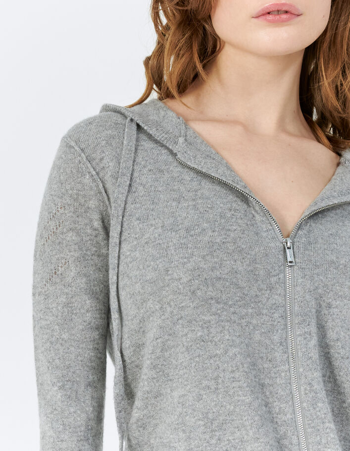 Cardigan à capuche gris en cachemire chevrons femme