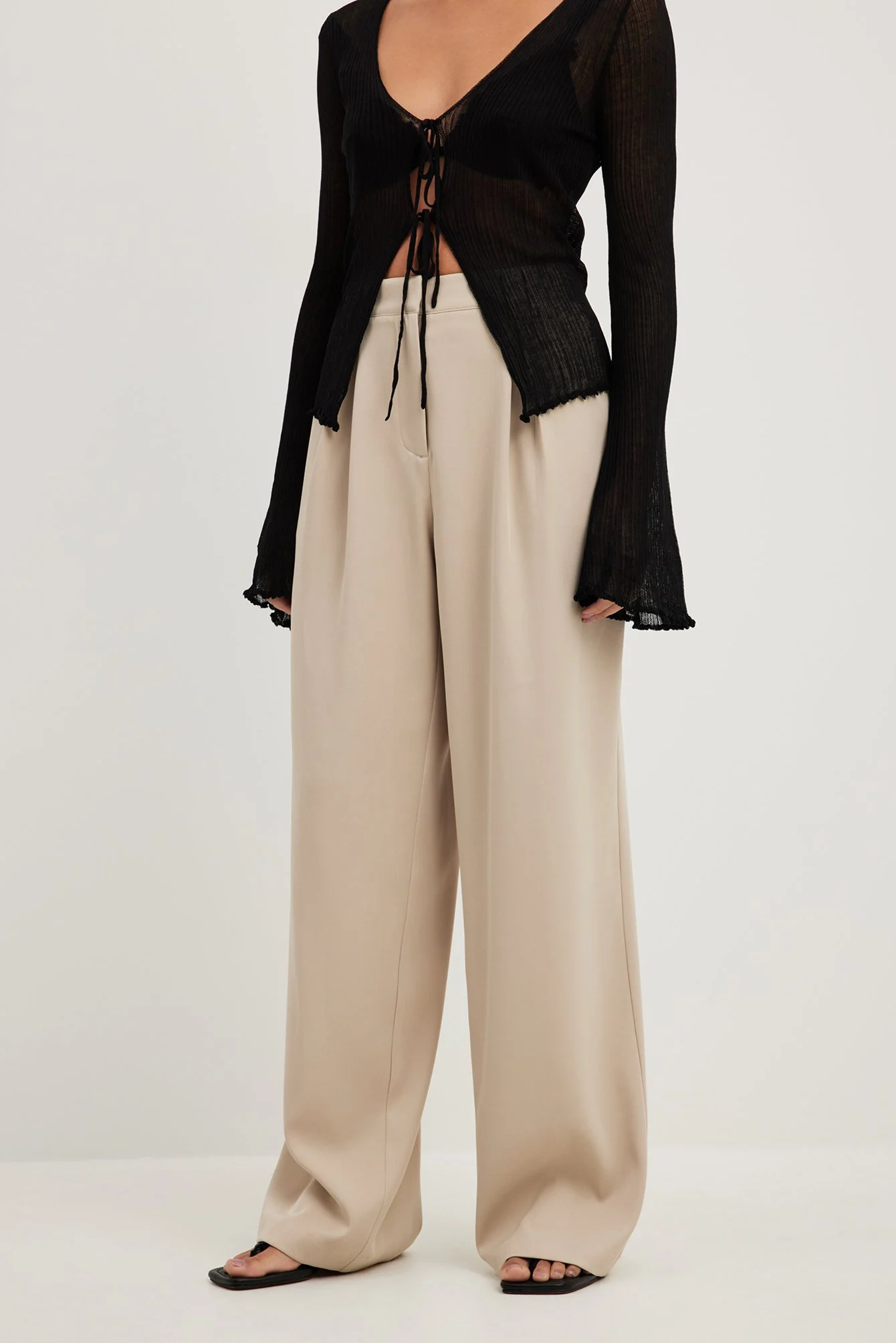 Anzughose mit hoher Taille und Faltenwurf