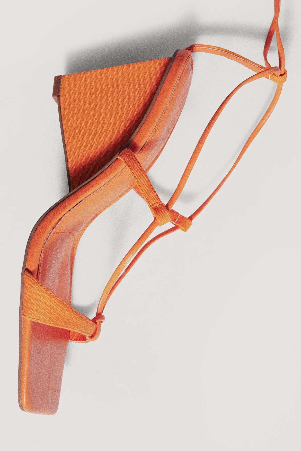 Wedges aus Canvas