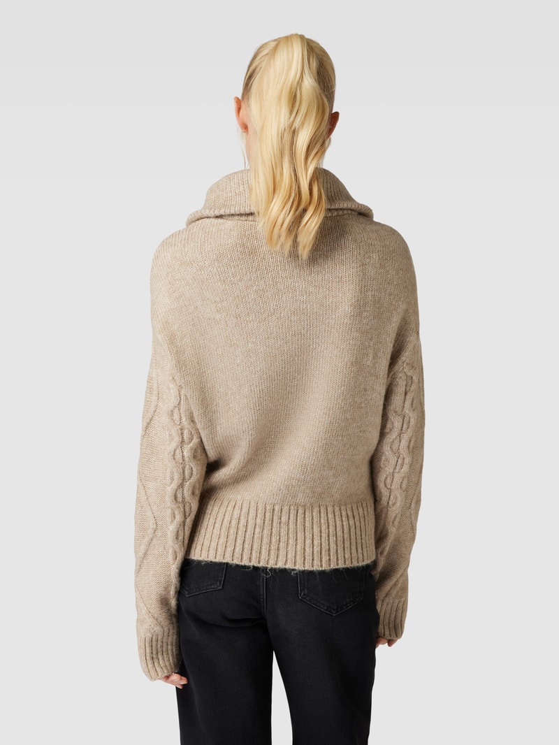 Strickpullover mit Troyer-Kragen in beige