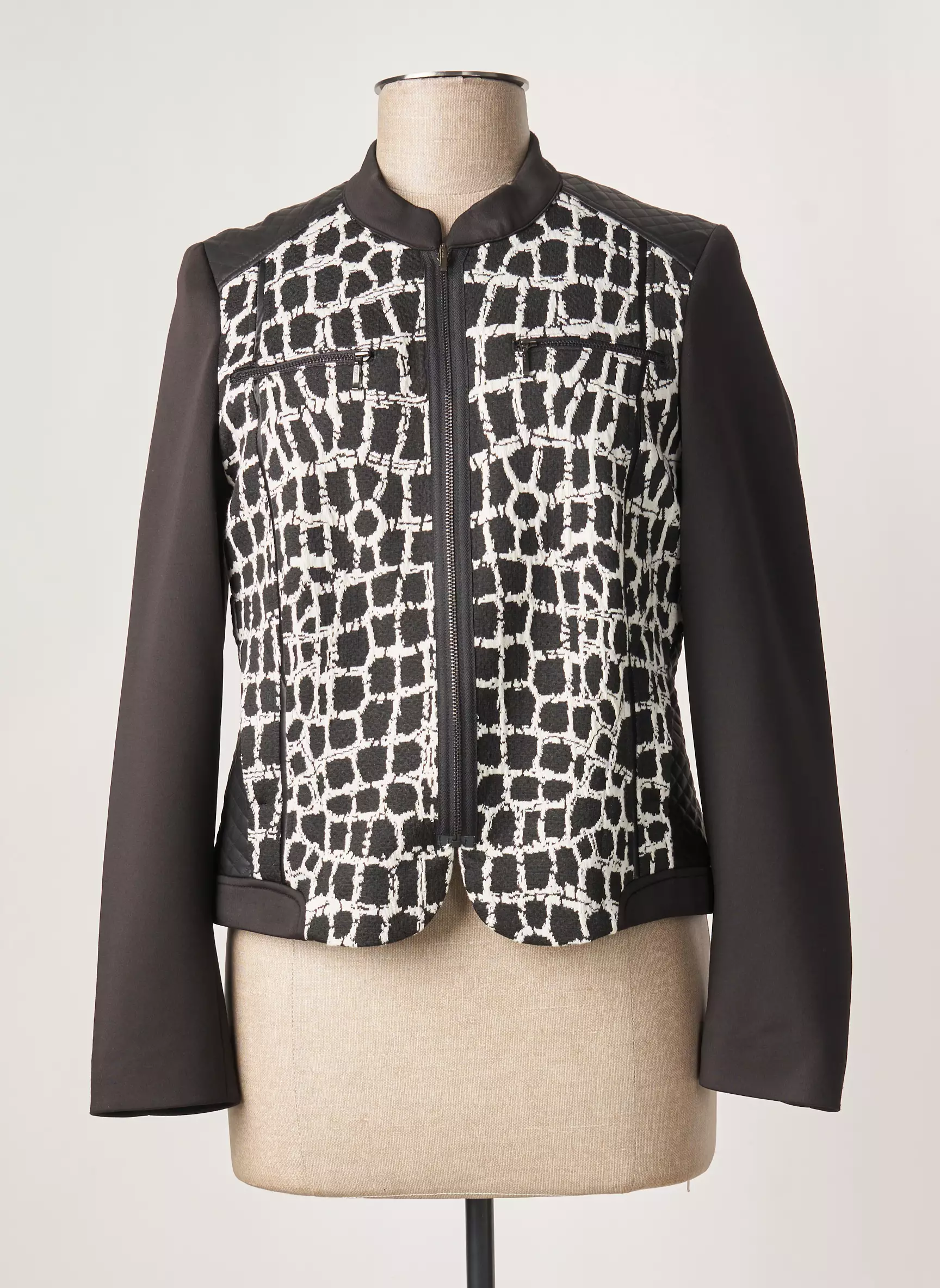 Guy Dubouis Vestecasual Femme couleur noir