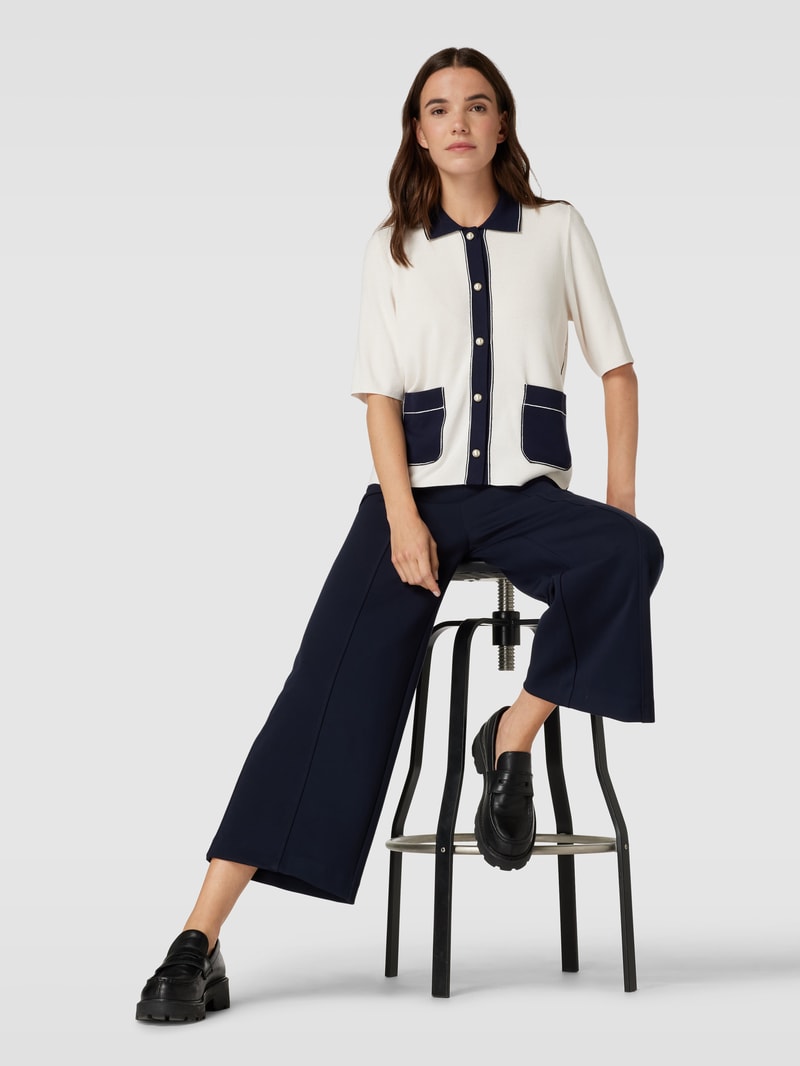 Poloshirt aus Viskose-Mix mit Knopfleiste in ecru
