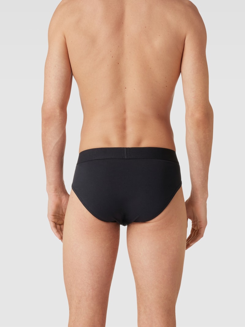 Slip mit Label-Detail Modell 'SOLID BASIC' in schwarz