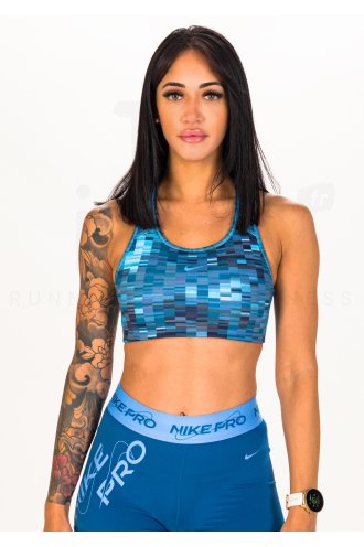 Nike Dri-Fit Swoosh