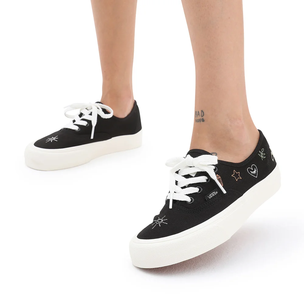 Vans Authentic VR3 VN0005UDBM81 / schwarz