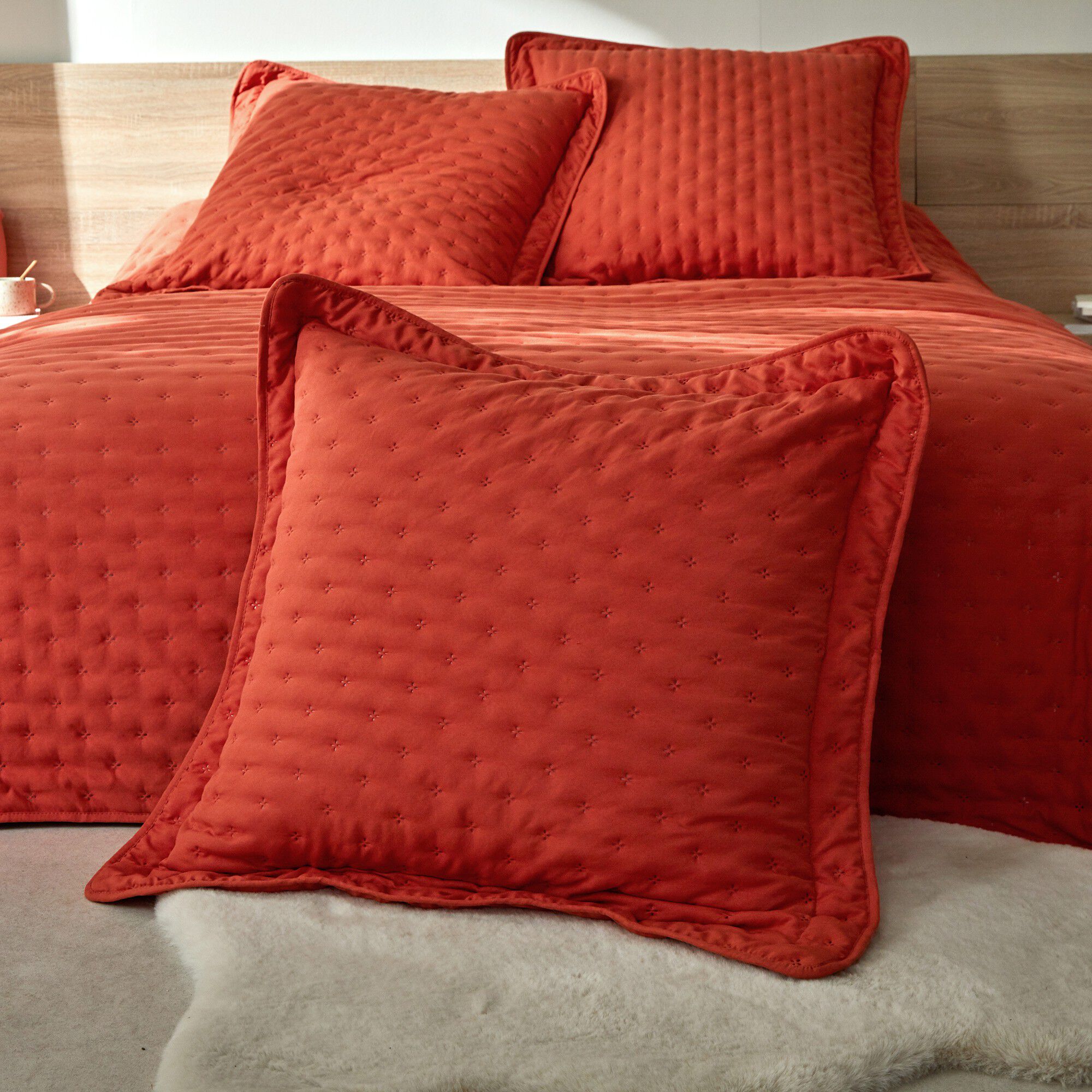 Couvre-lit matelassé