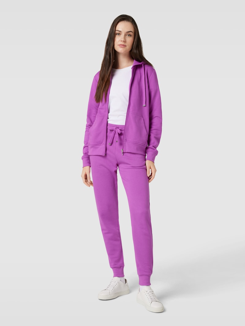 Sweatpants mit Eingrifftaschen in lila