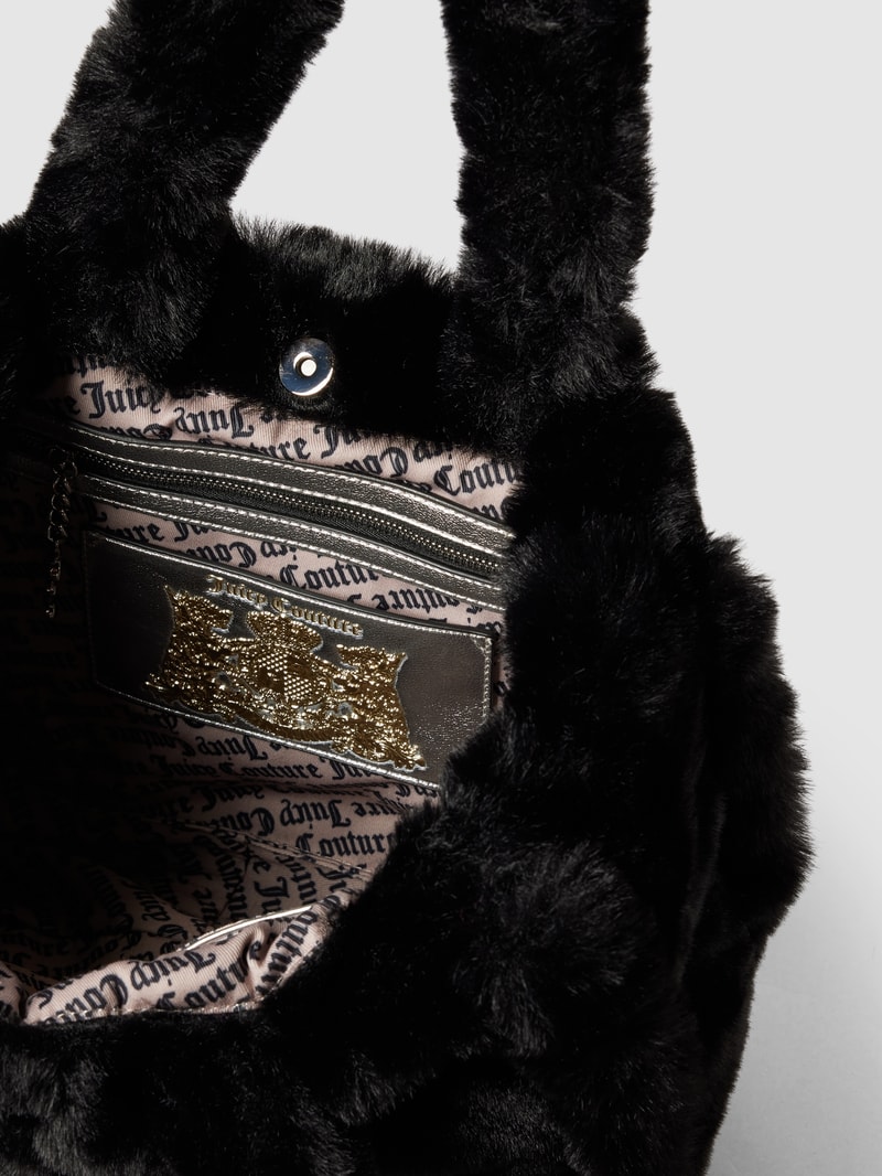 Handtasche mit Magnetverschluss Modell 'BERRY' in schwarz