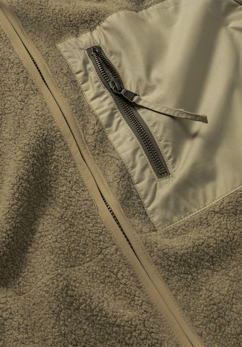 Fleece-Jacke BetterRecycling aus reiner Bio-Baumwolle