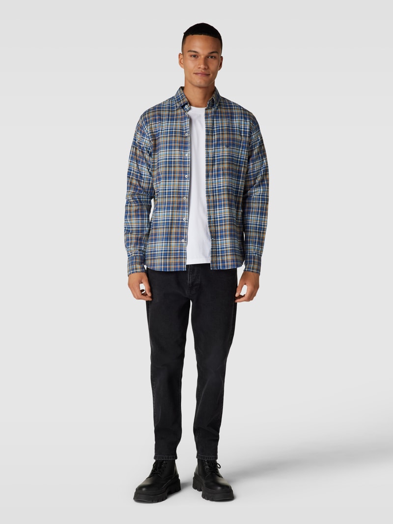 Freizeithemd mit Button-Down-Kragen in camel