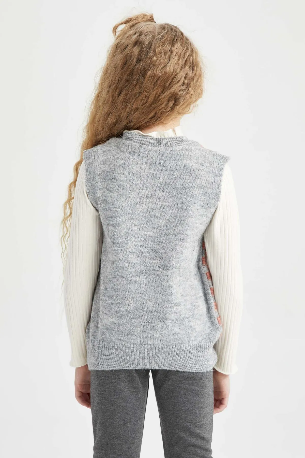 DeFacto  Mädchenpullover mit normaler Passform