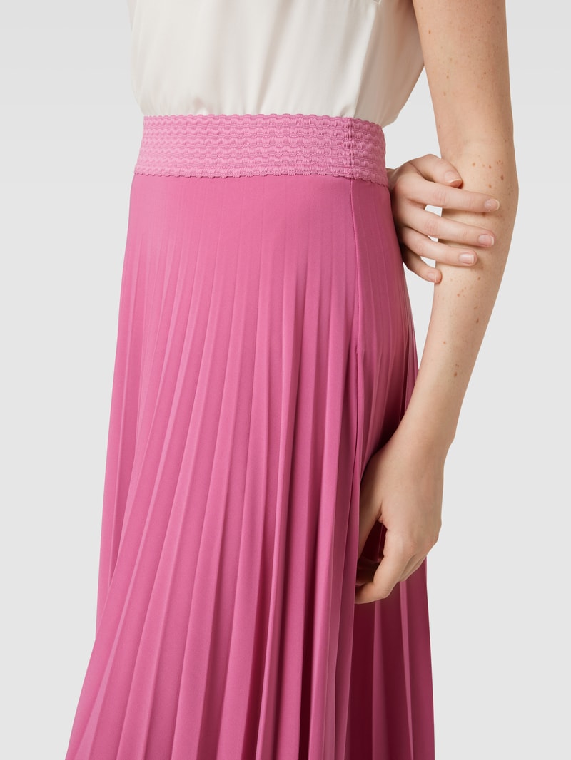 Plisseerock mit elastischem Bund in pink