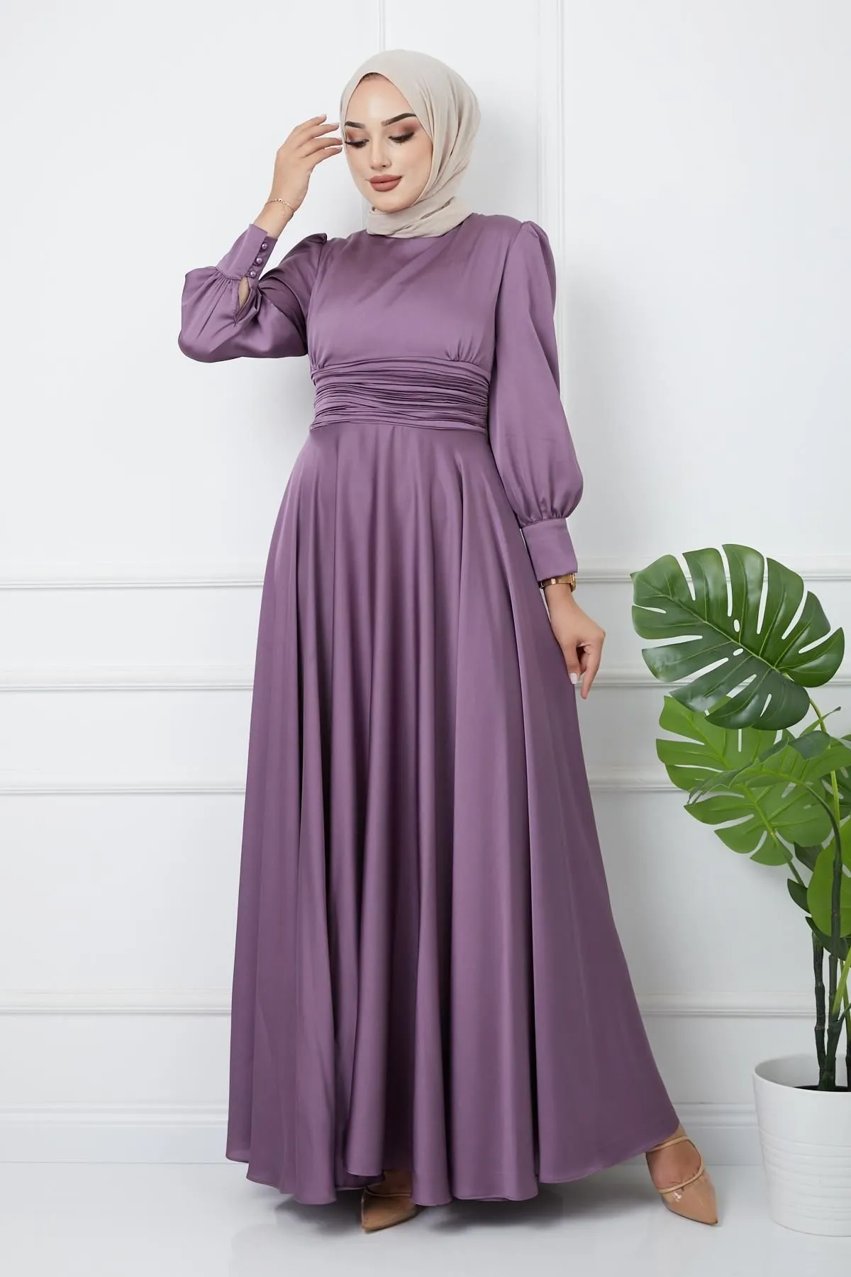 Olcay  Abendkleid mit Taillenfalten und Gürtel K. Flieder 1595