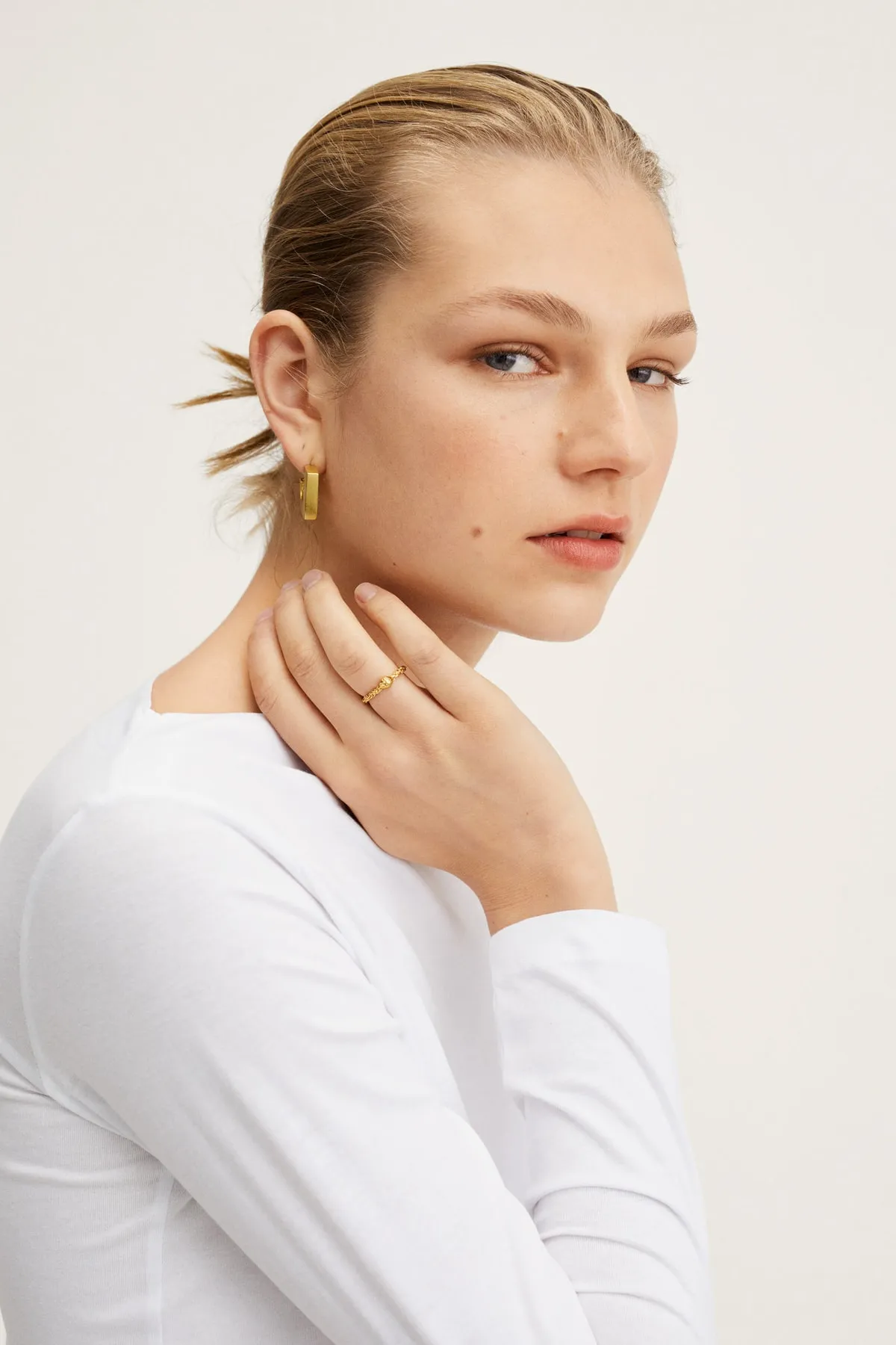 MANGO  27013257 Frau / Mädchen Weiß