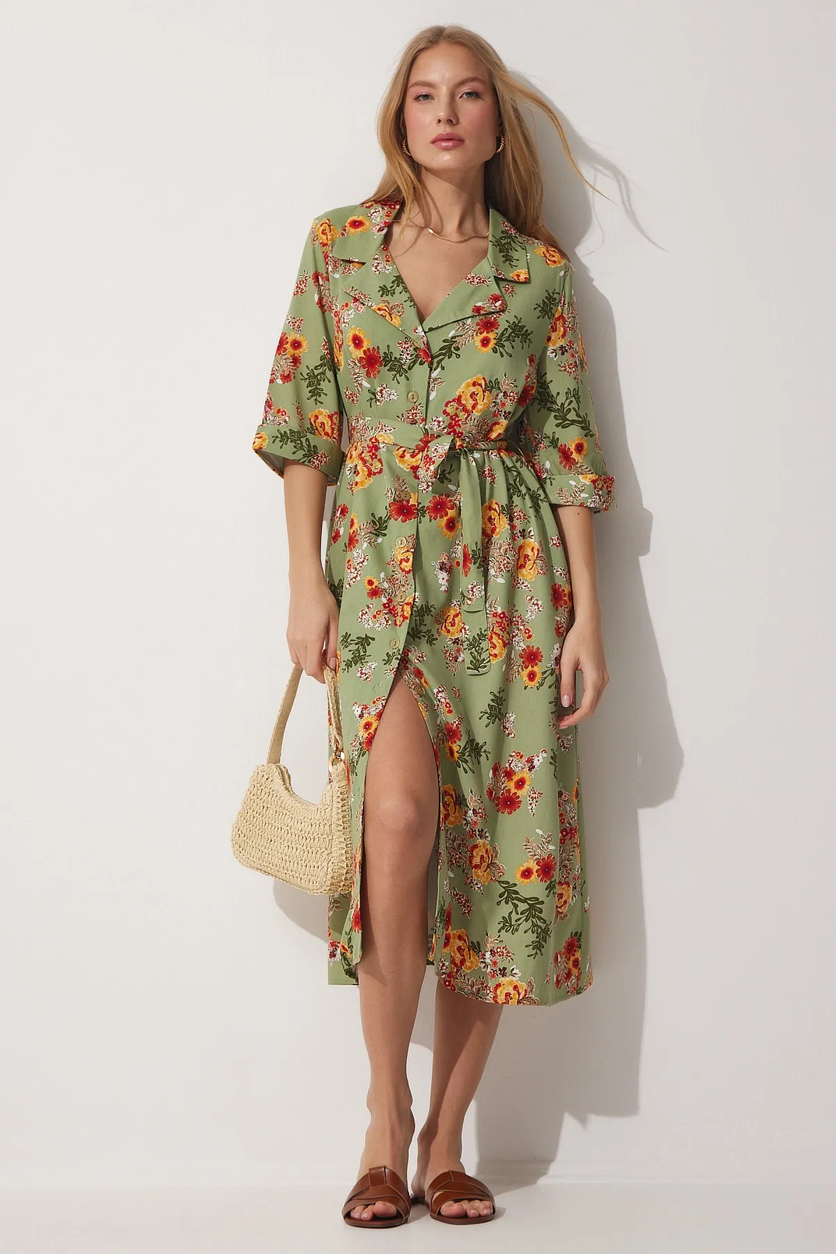 Happiness İstanbul  Geblümtes Sommer-Hemdkleid aus Viskose