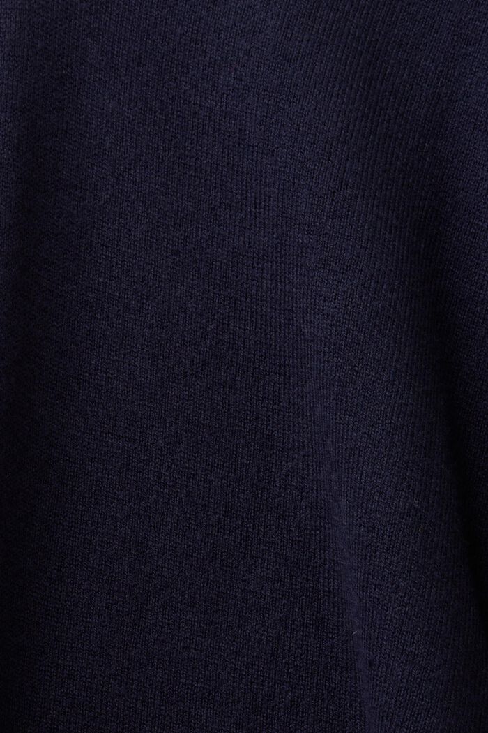 Pullover mit V-Ausschnitt