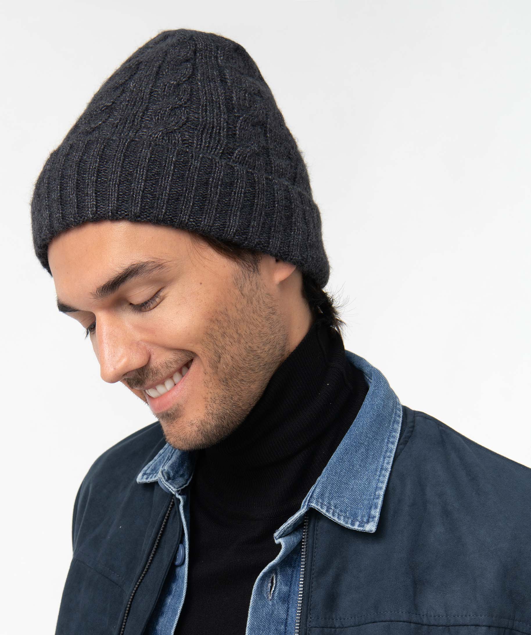 Bonnet en maille torsadée homme gris | GEMO
