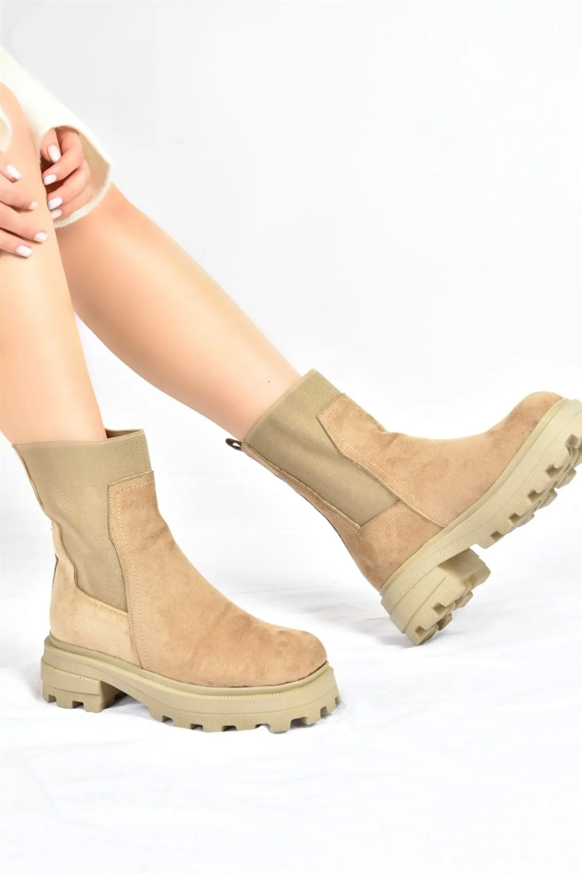 Fox Shoes  Tägliche Damenstiefel aus Nerz-Wildleder mit dicker Sohle L996050502